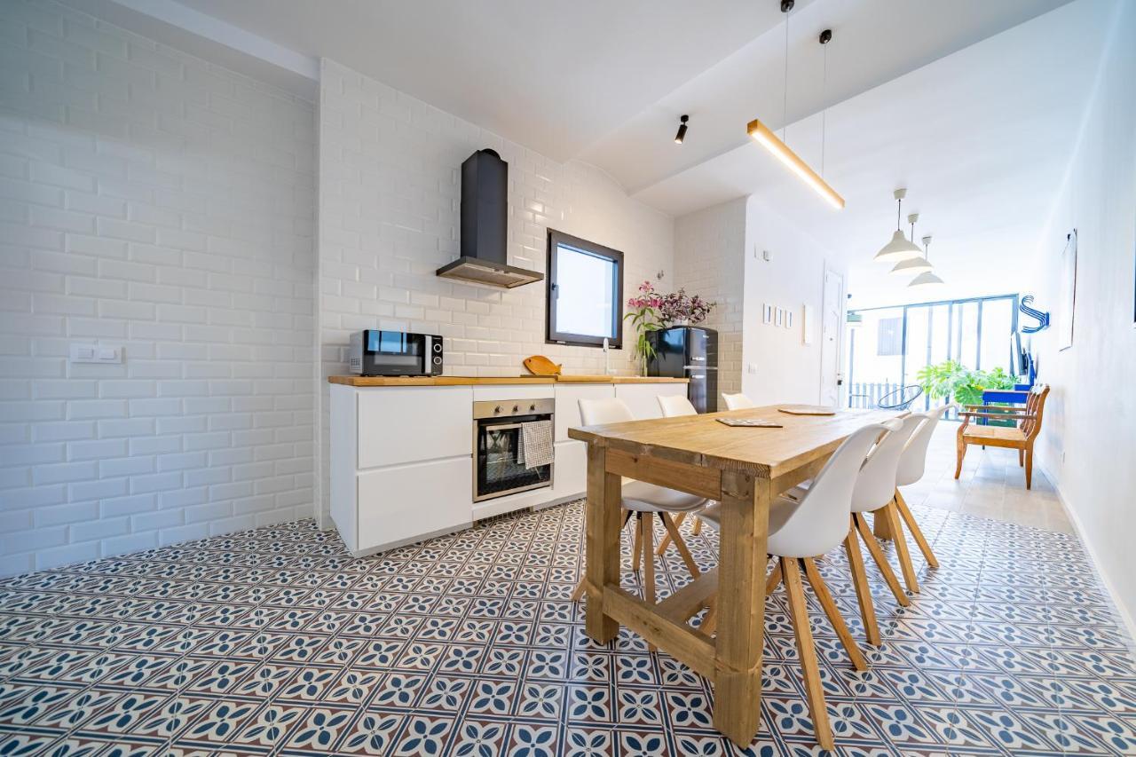 Can Martinez Calella Beach Boutique Apartment מראה חיצוני תמונה